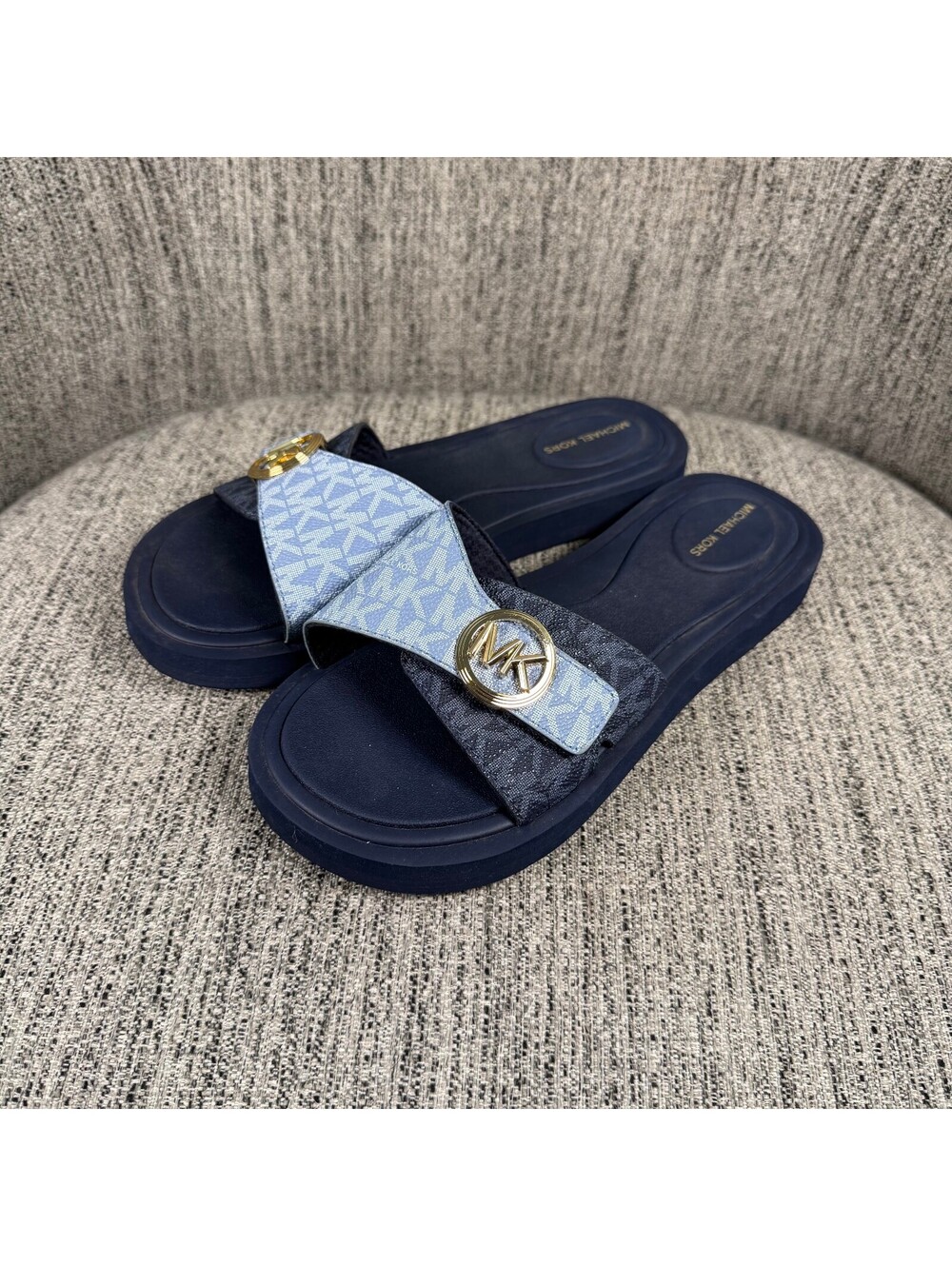 Michael Kors Velma Women's Navy and Light Blue Logo Slide Sandals Size 8M